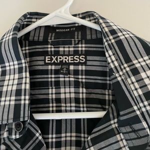 Express Modern Fit Plaid Button Up